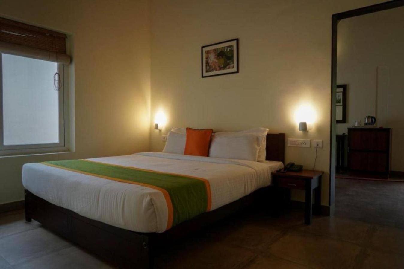Hotel Abad Brookside Wayanad Vythiri Esterno foto