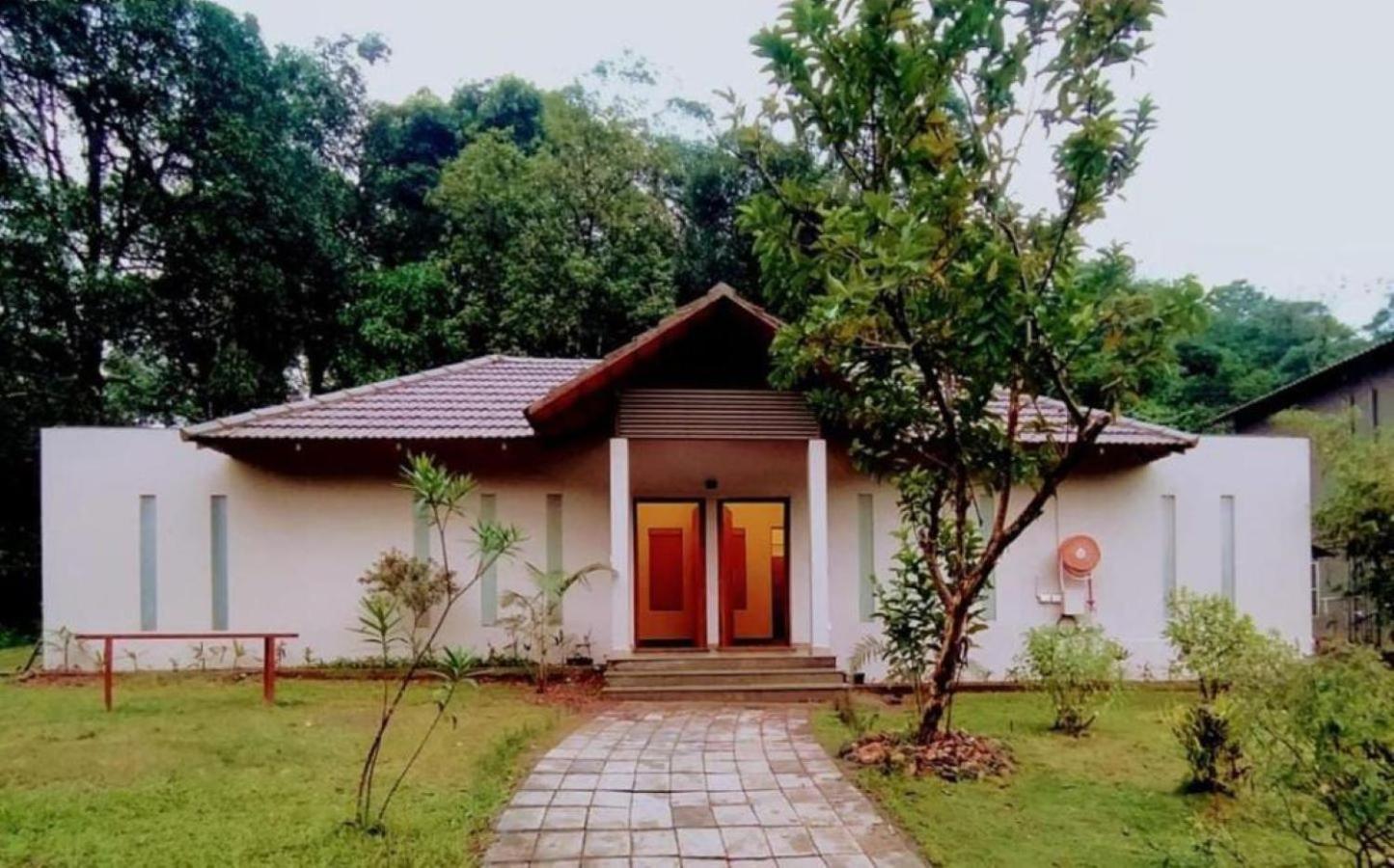 Hotel Abad Brookside Wayanad Vythiri Esterno foto