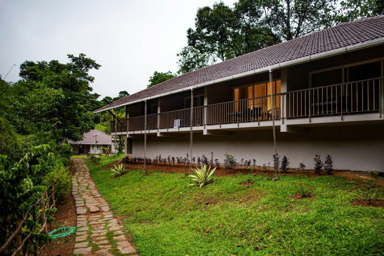 Hotel Abad Brookside Wayanad Vythiri Esterno foto
